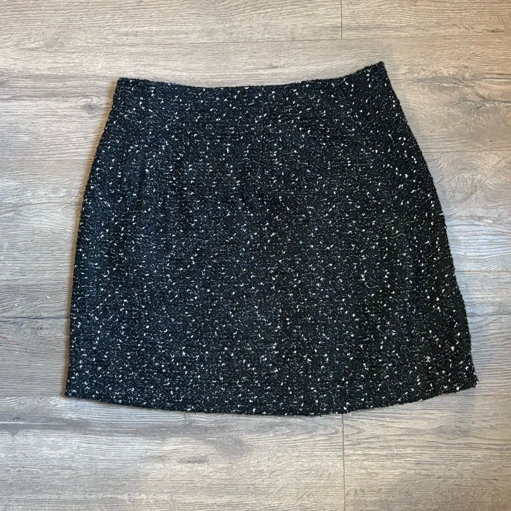NWT Express Black Tweed Mini Skirt with Rhinestone Buttons Size 6